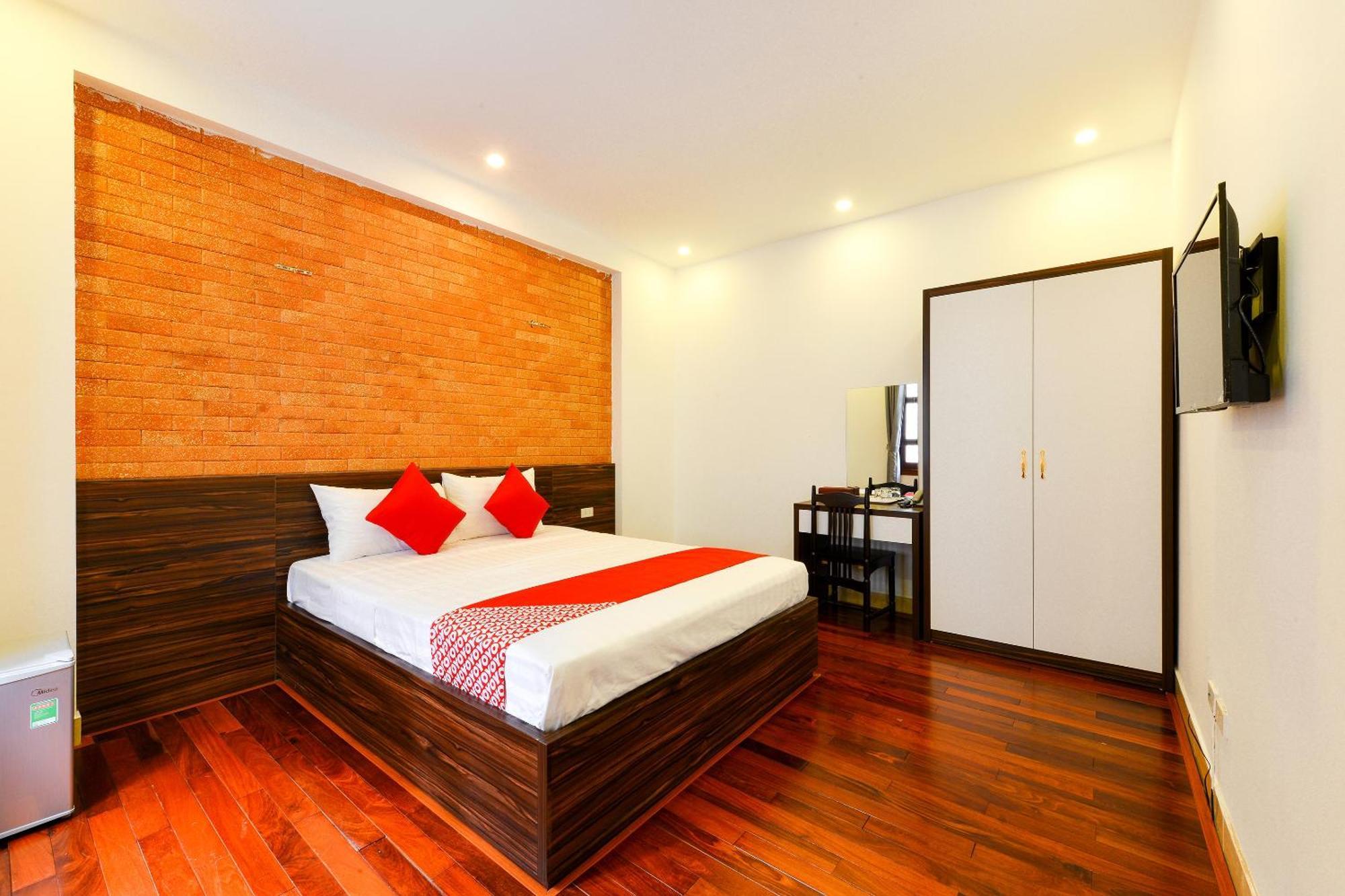 האנוי Oyo 317 Kim Cuong Hotel 2 מראה חיצוני תמונה