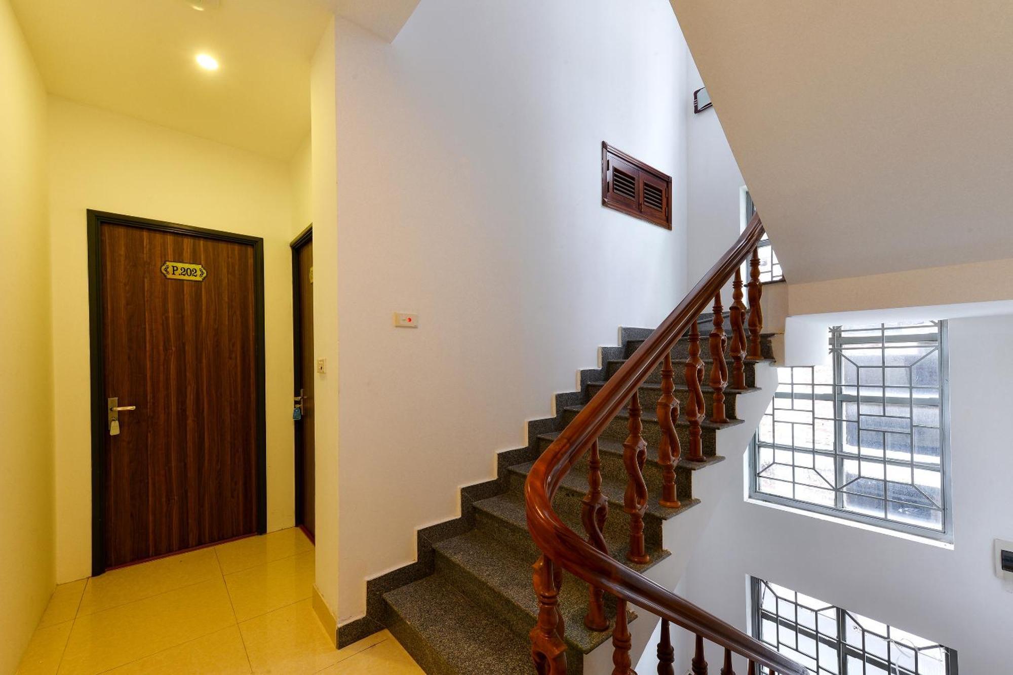 האנוי Oyo 317 Kim Cuong Hotel 2 מראה חיצוני תמונה