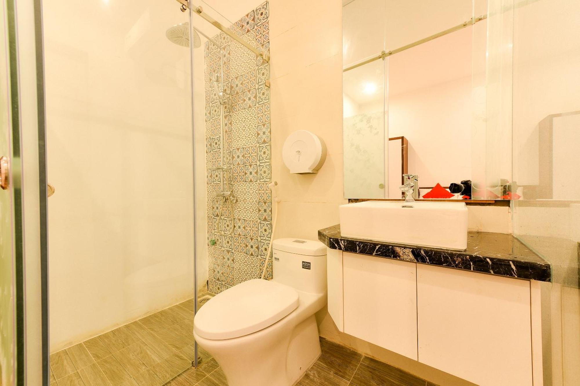 האנוי Oyo 317 Kim Cuong Hotel 2 מראה חיצוני תמונה